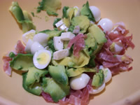 зимний салат с перепелиными яйцами