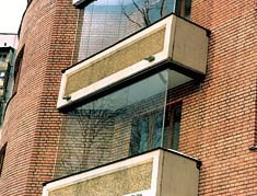Безрамное остекление балконов 